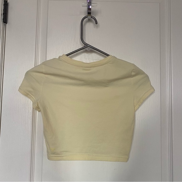 Aritzia TNA Ortiz Cropped Tee - Picture 2 of 3